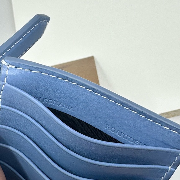 Burberry zip card holder - Picture 5 of 5